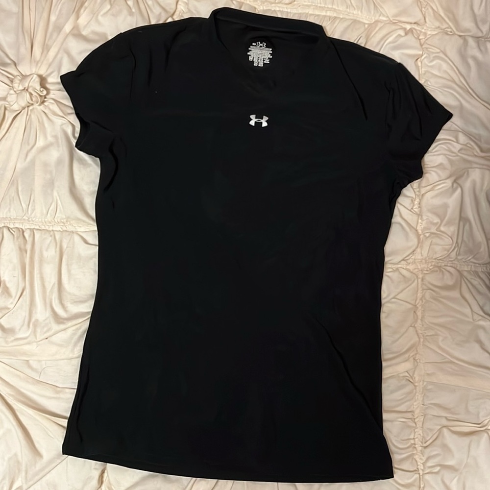 Under Armour top Youth large